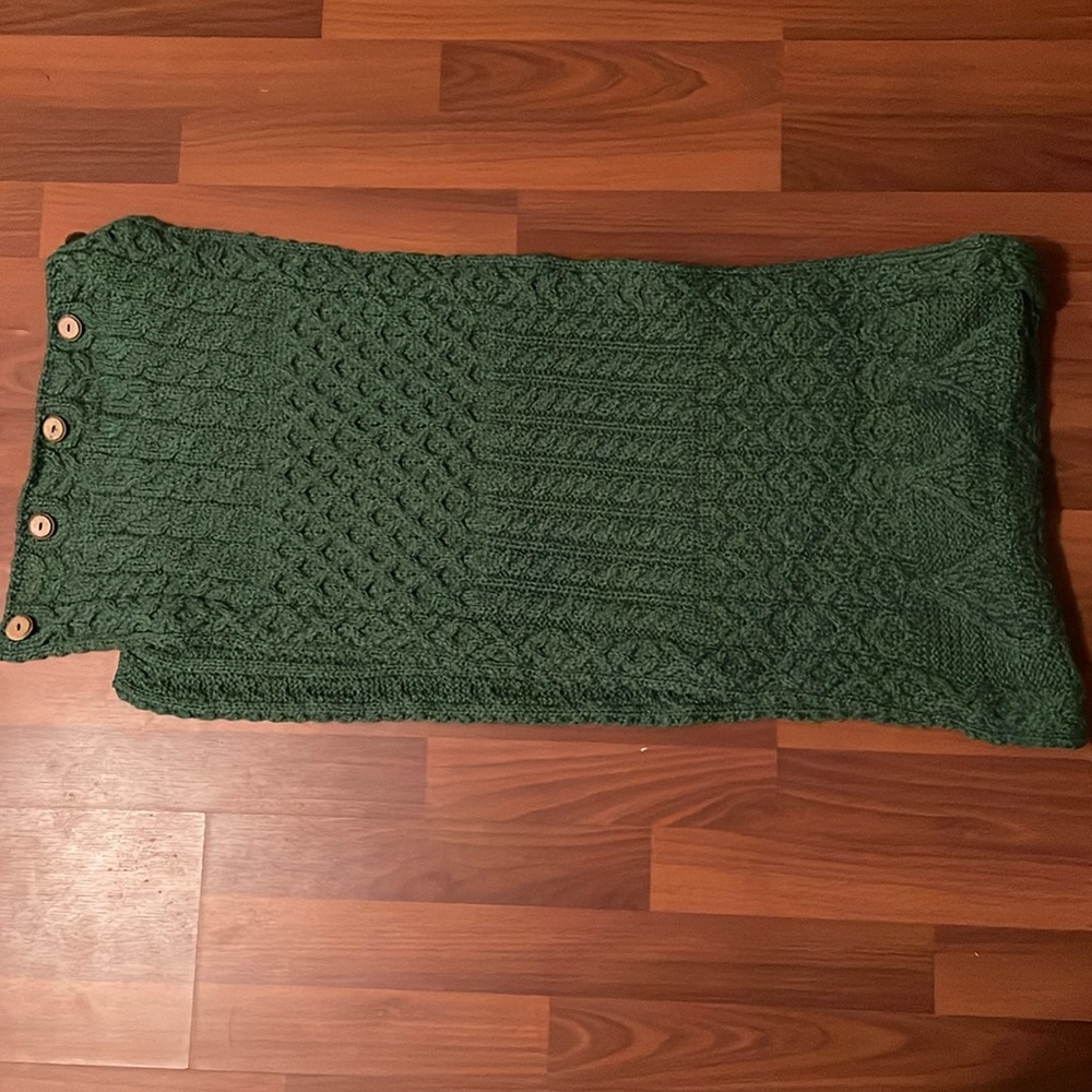 100% merino wool funnel scarf